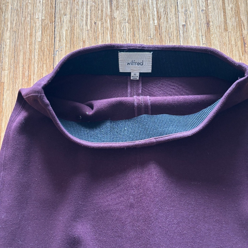 Burgundy Wilfred skirt